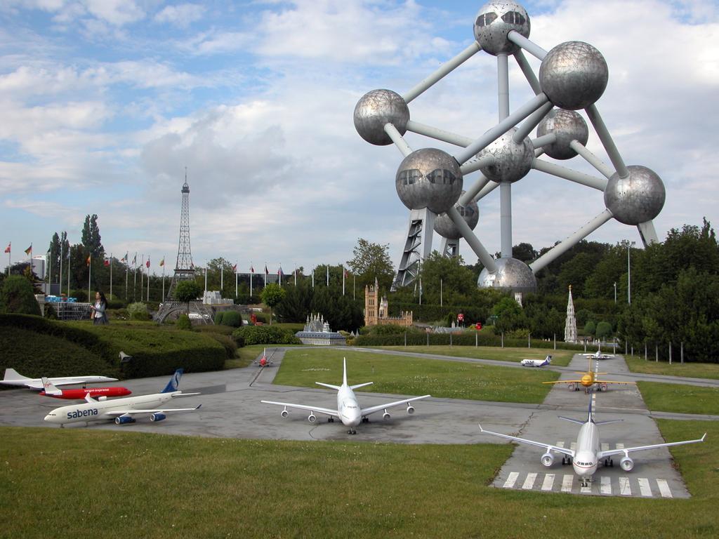 Greet Brussels Airport Zaventem